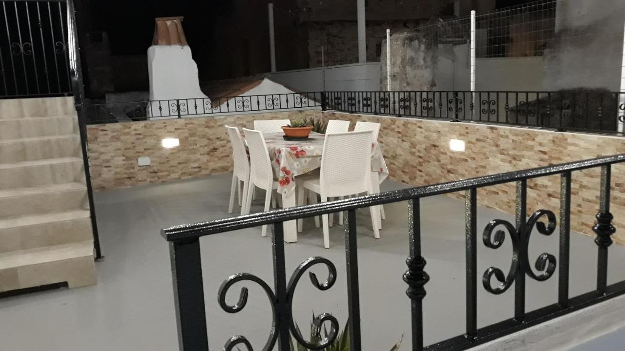 펠리네 A Casa Di Monia 빌라 외부 사진